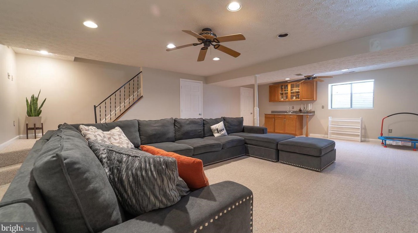 2087 Lower Ct, Crofton MD  21114-1634 exterior