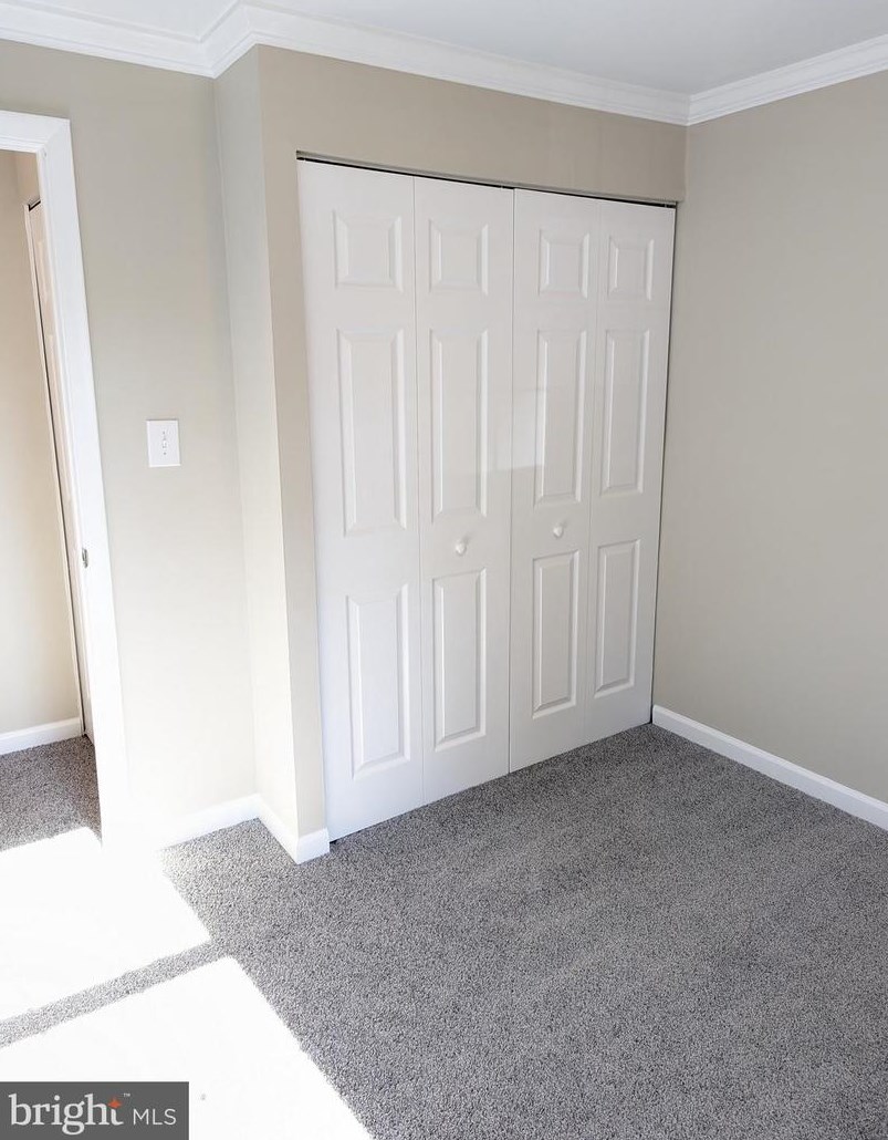 1738 Aberdeen Cir, Crofton MD 21114-1618 exterior