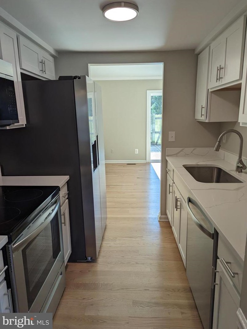 1738 Aberdeen Cir, Crofton MD 21114-1618 exterior