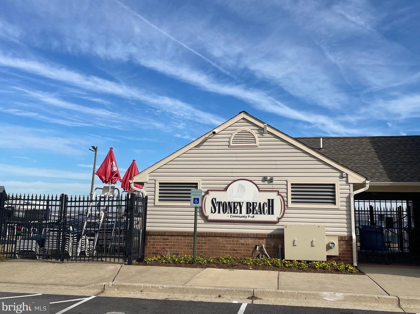 1305 Cox Cove Ct, Baltimore MD  21226-2130 exterior