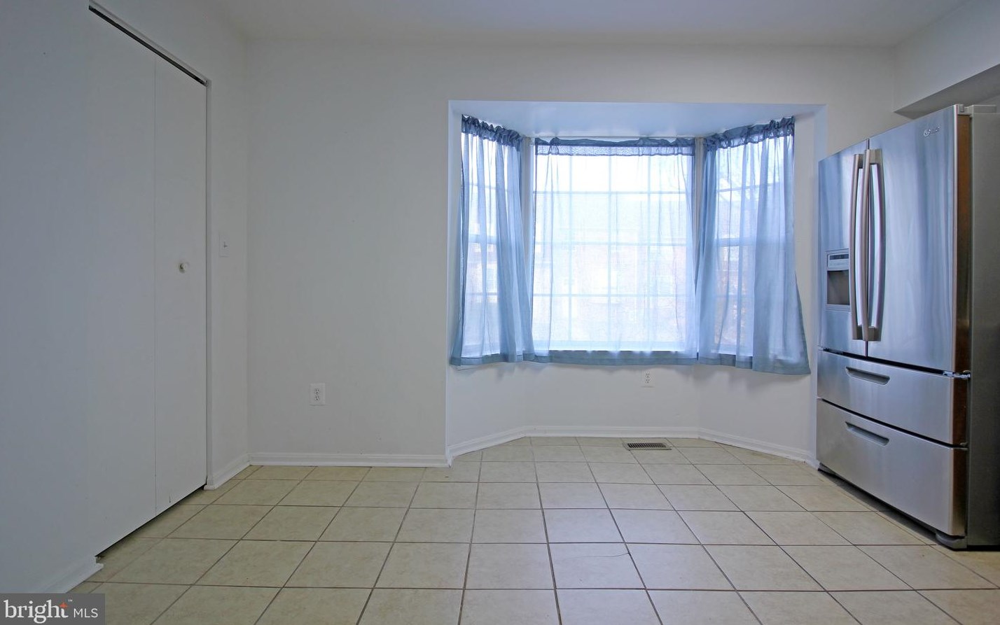 1305 Cox Cove Ct, Baltimore MD  21226-2130 exterior