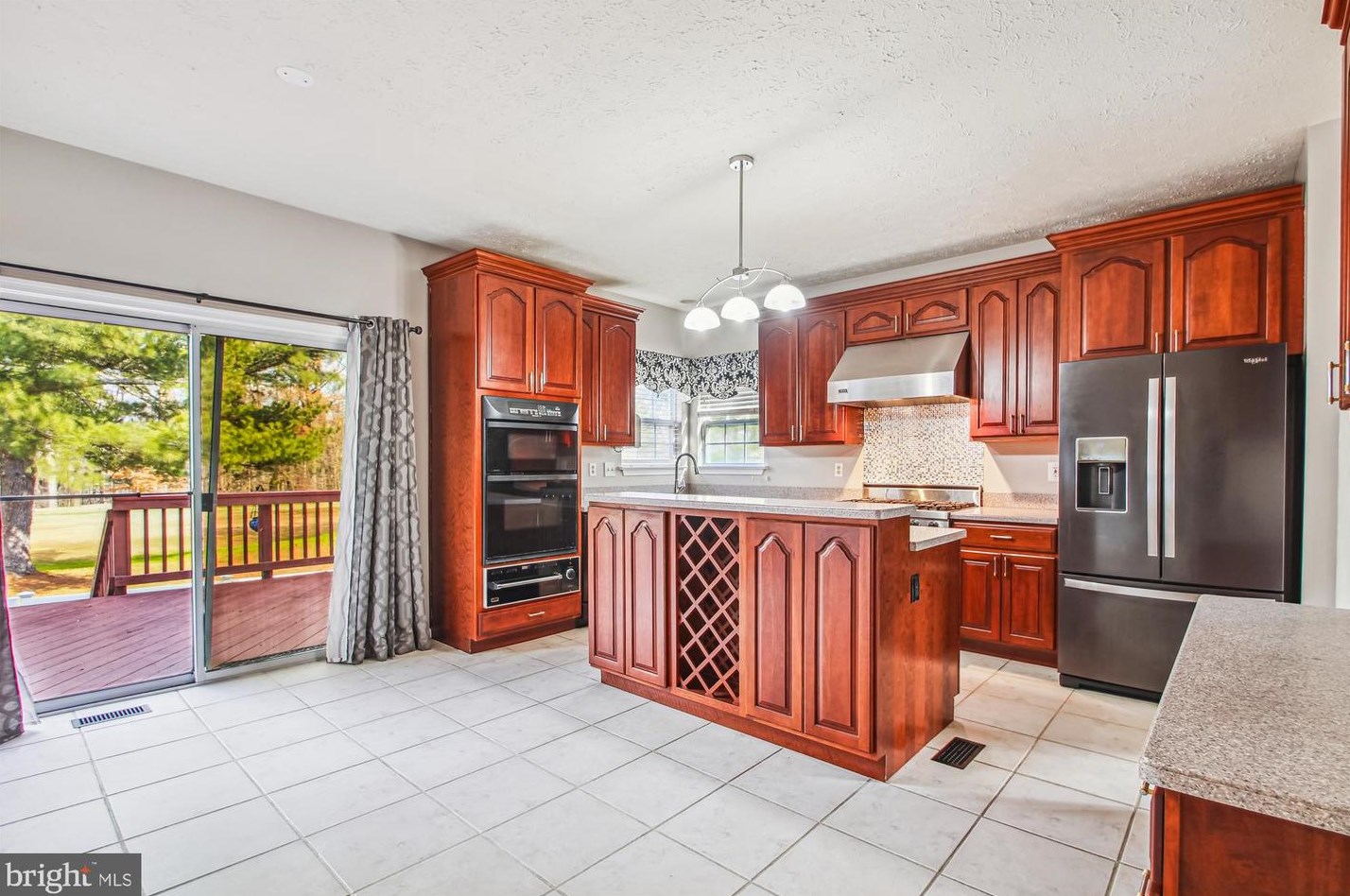 2420 Hightee Ct, Crofton MD  21114-2551 exterior