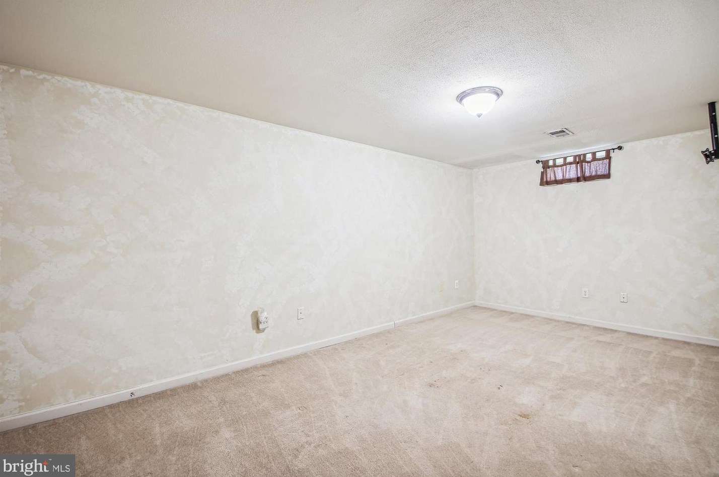 2420 Hightee Ct, Crofton MD  21114-2551 exterior