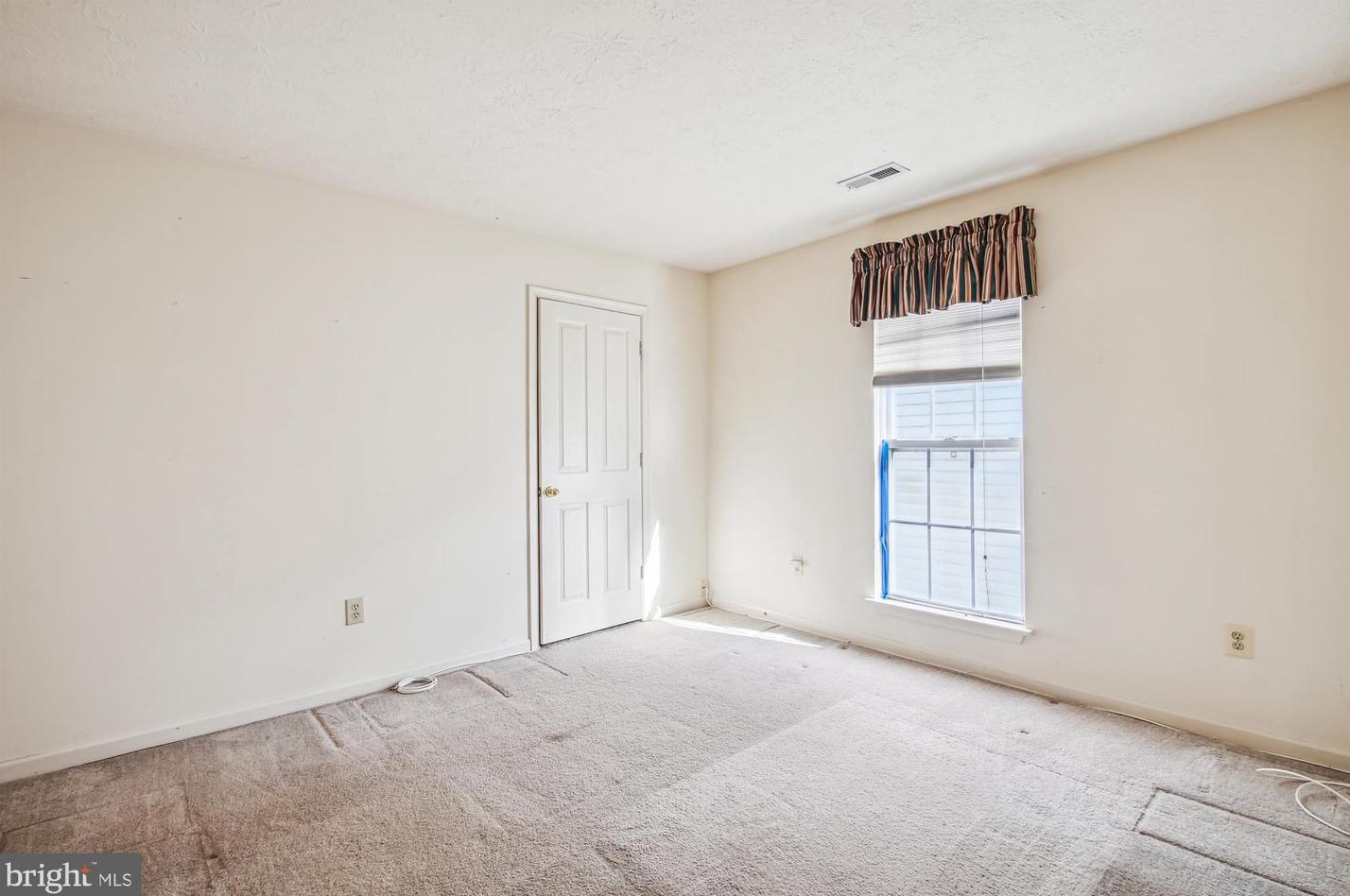 2420 Hightee Ct, Crofton MD  21114-2551 exterior