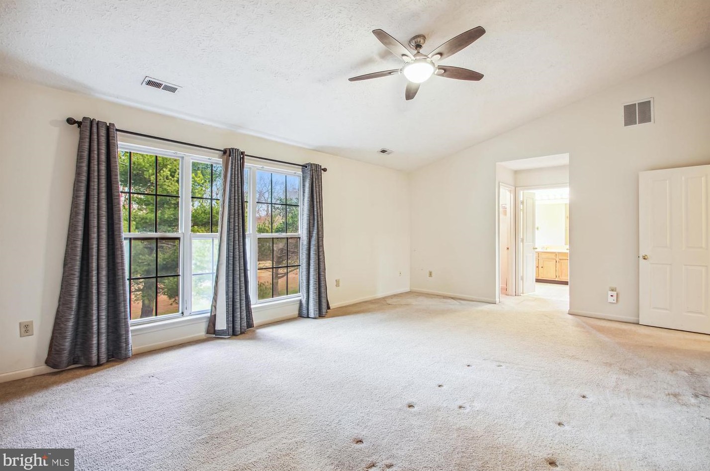 2420 Hightee Ct, Crofton MD  21114-2551 exterior