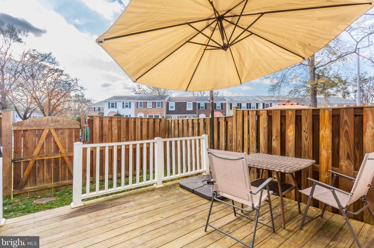 1760 Castleford Sq, Crofton MD 21114-1926 exterior