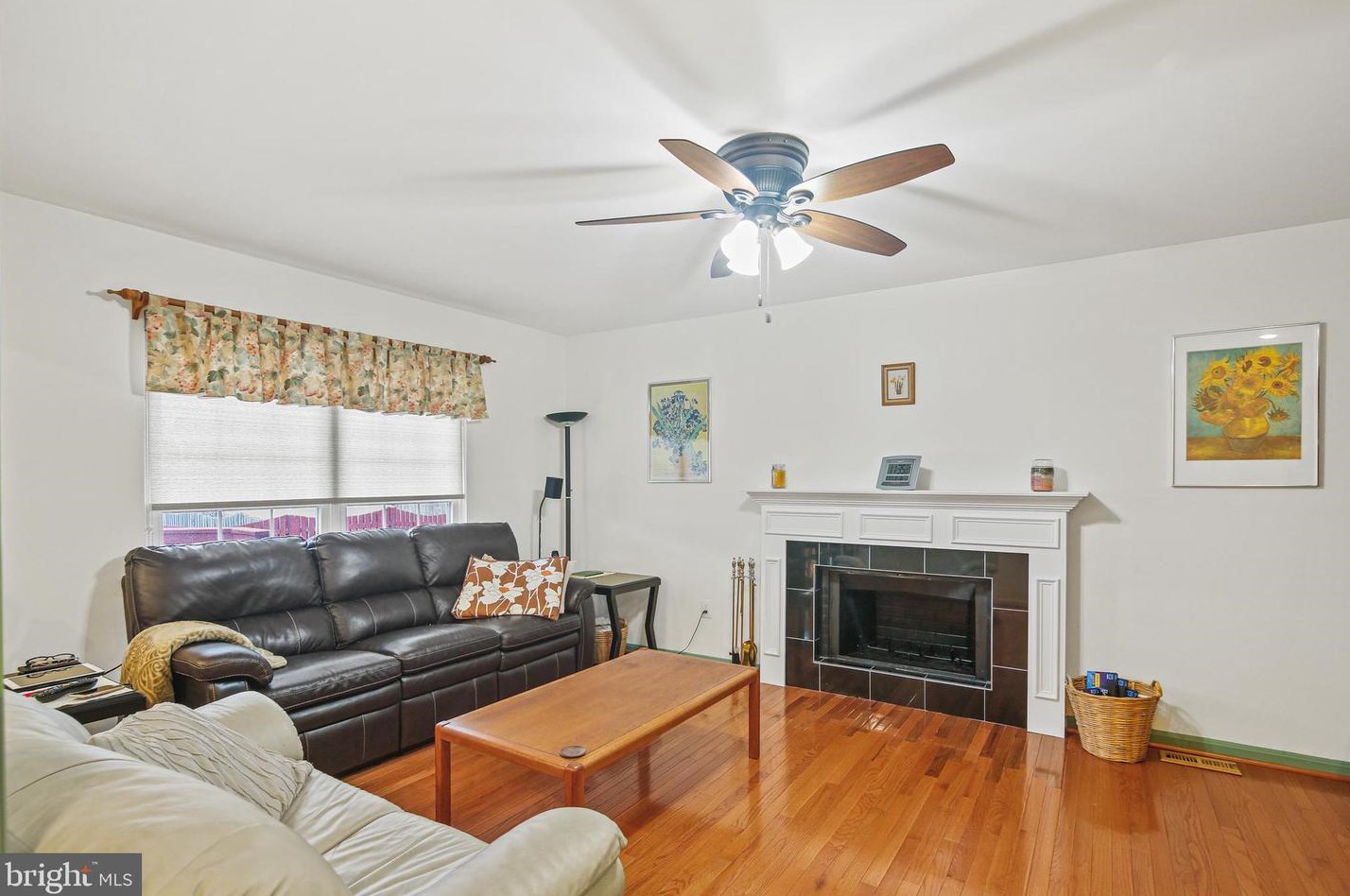 7814 Crossbay Dr, Severn MD  21144-1631 exterior