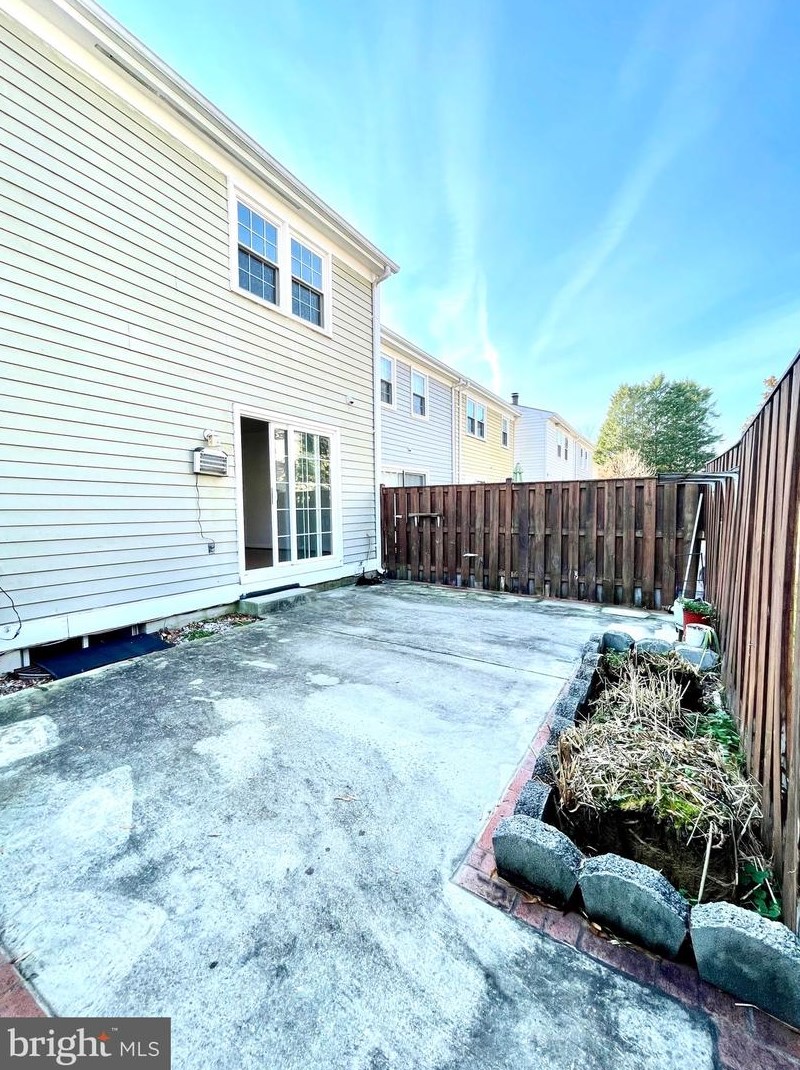 1794 Aberdeen Cir, Crofton MD 21114-1619 exterior