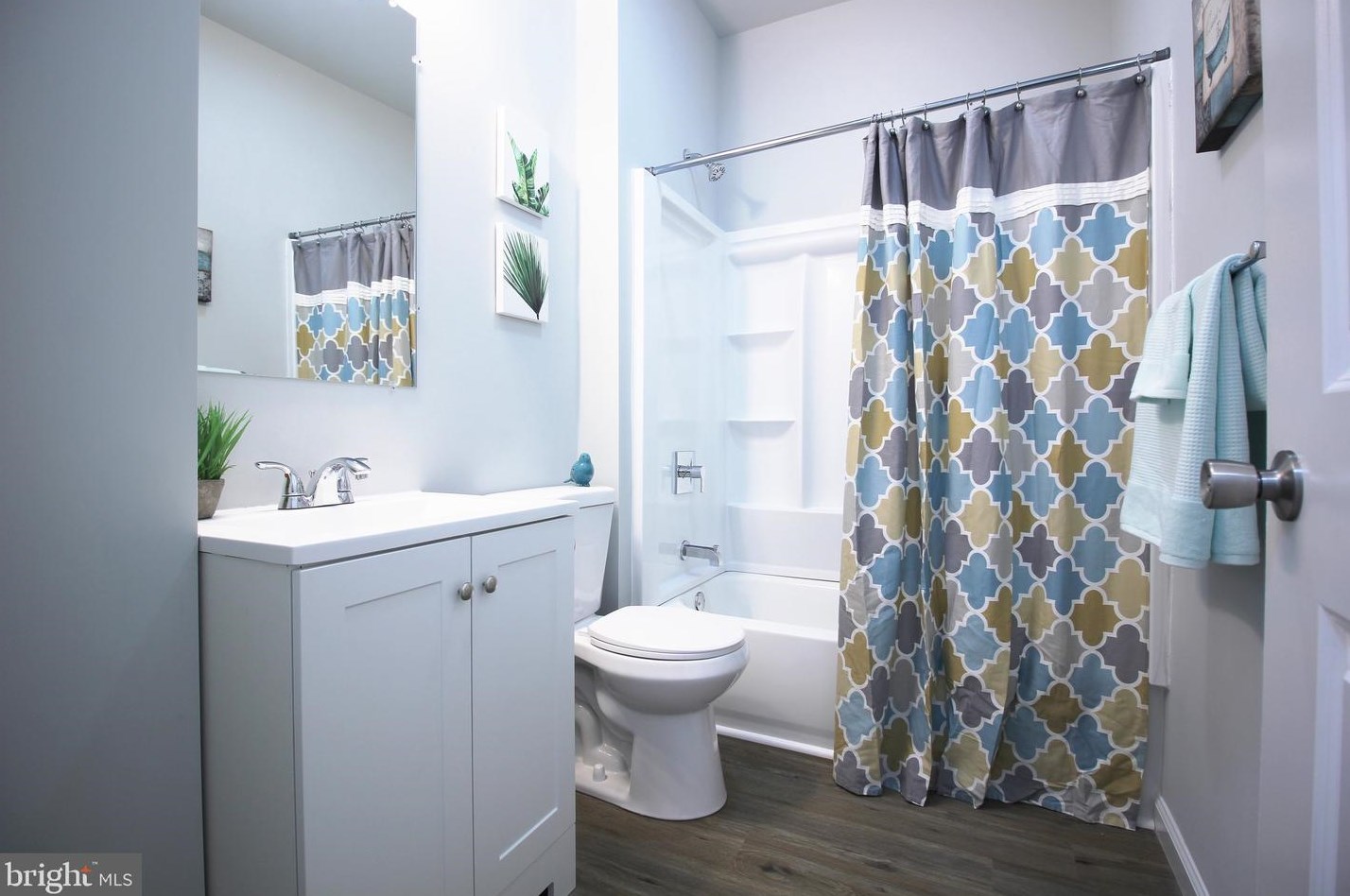 220 Doris Ave, Baltimore MD  21225-2804 exterior