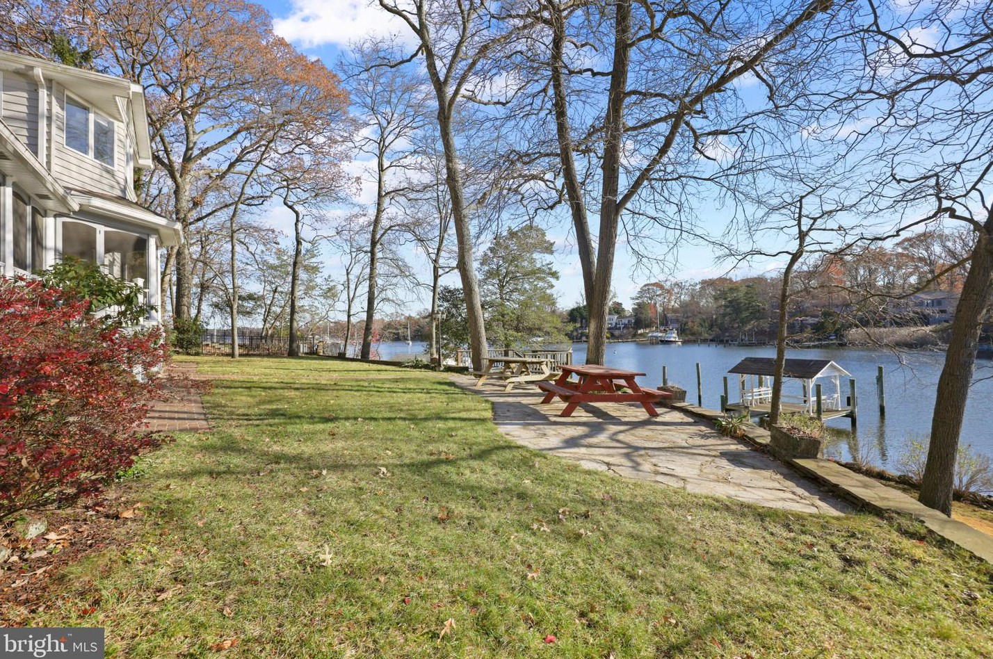 755 Dividing Rd, Severna Park MD 21146-4324 exterior