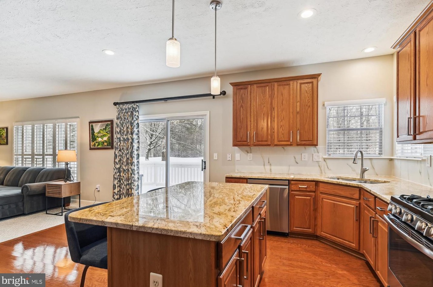 2412 Hightee Ct, Crofton MD  21114-2551 exterior