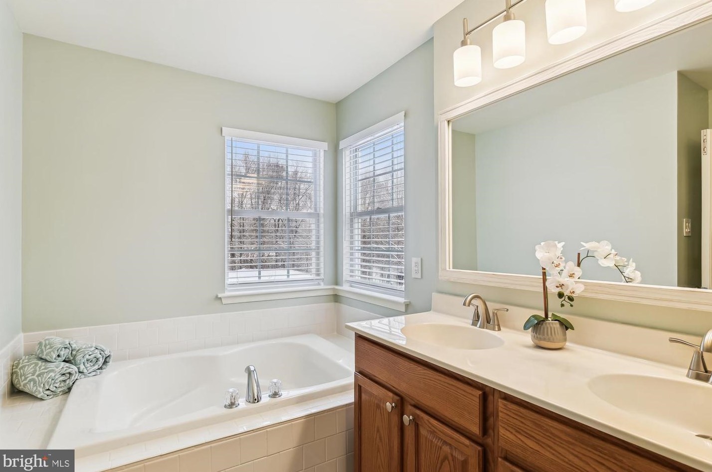 2412 Hightee Ct, Crofton MD  21114-2551 exterior