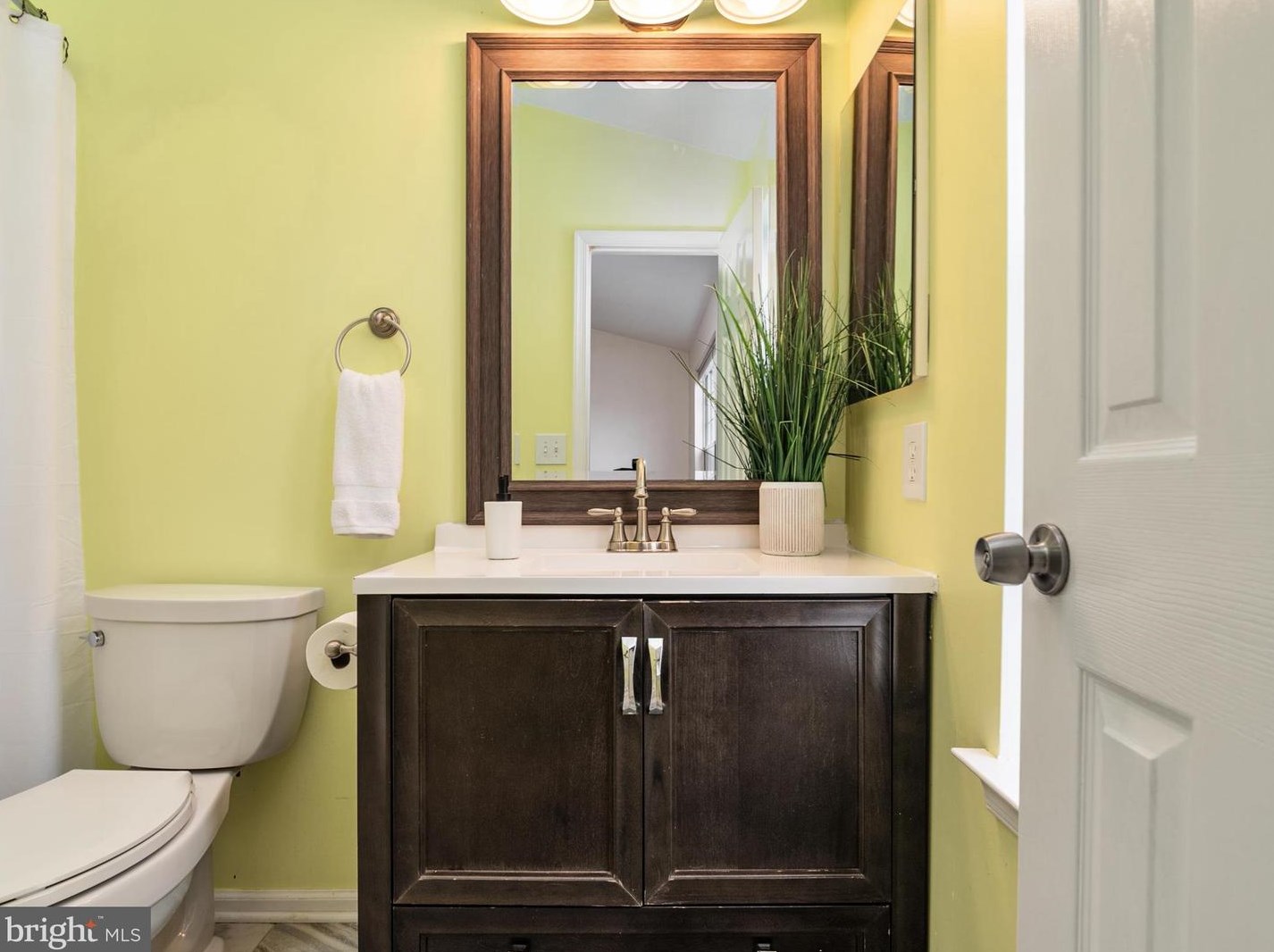 1939 Pawlet Dr, Crofton MD 21114-1687 exterior