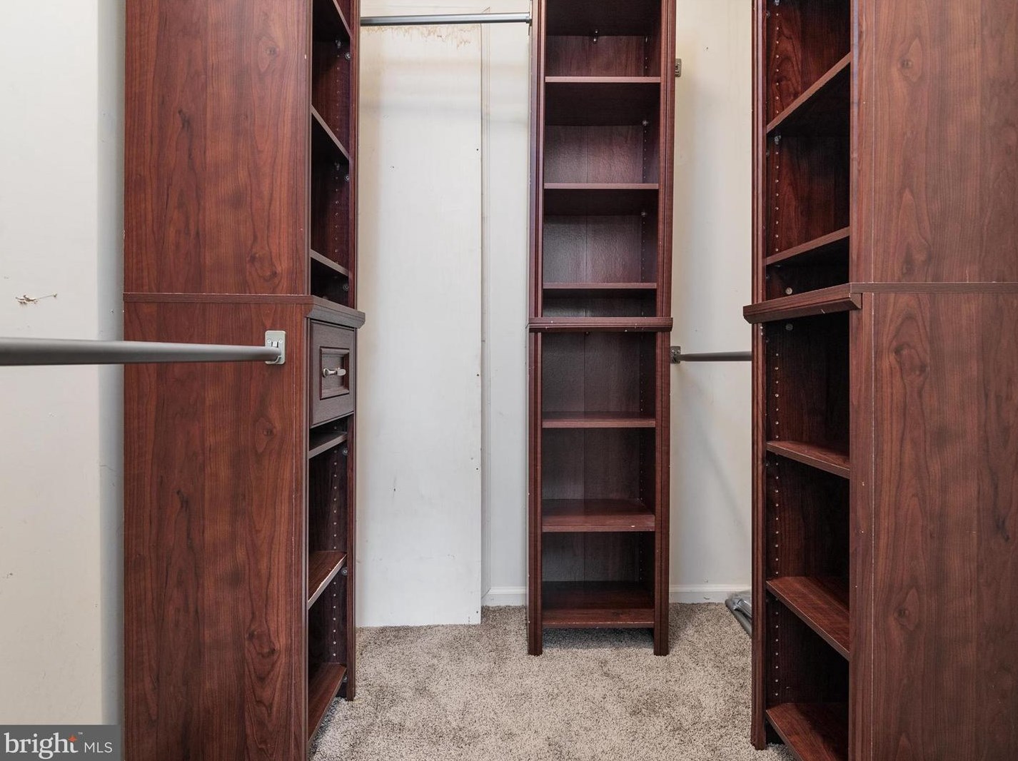 1939 Pawlet Dr, Crofton MD 21114-1687 exterior