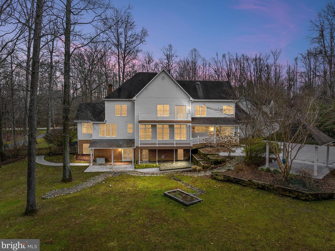 3528 Old Trail Rd, Edgewater MD  21037-2701 exterior