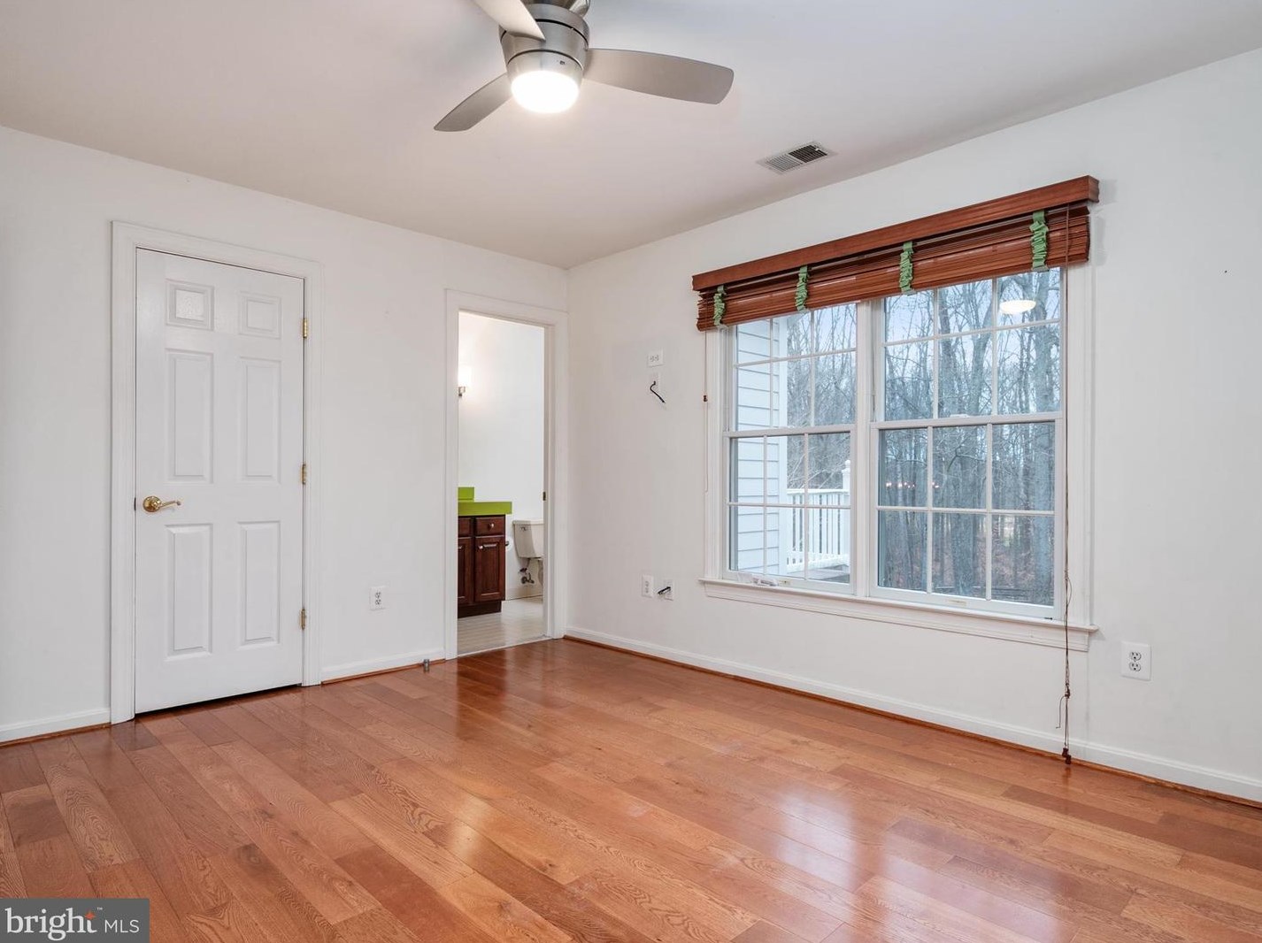 3528 Old Trail Rd, Edgewater MD  21037-2701 exterior