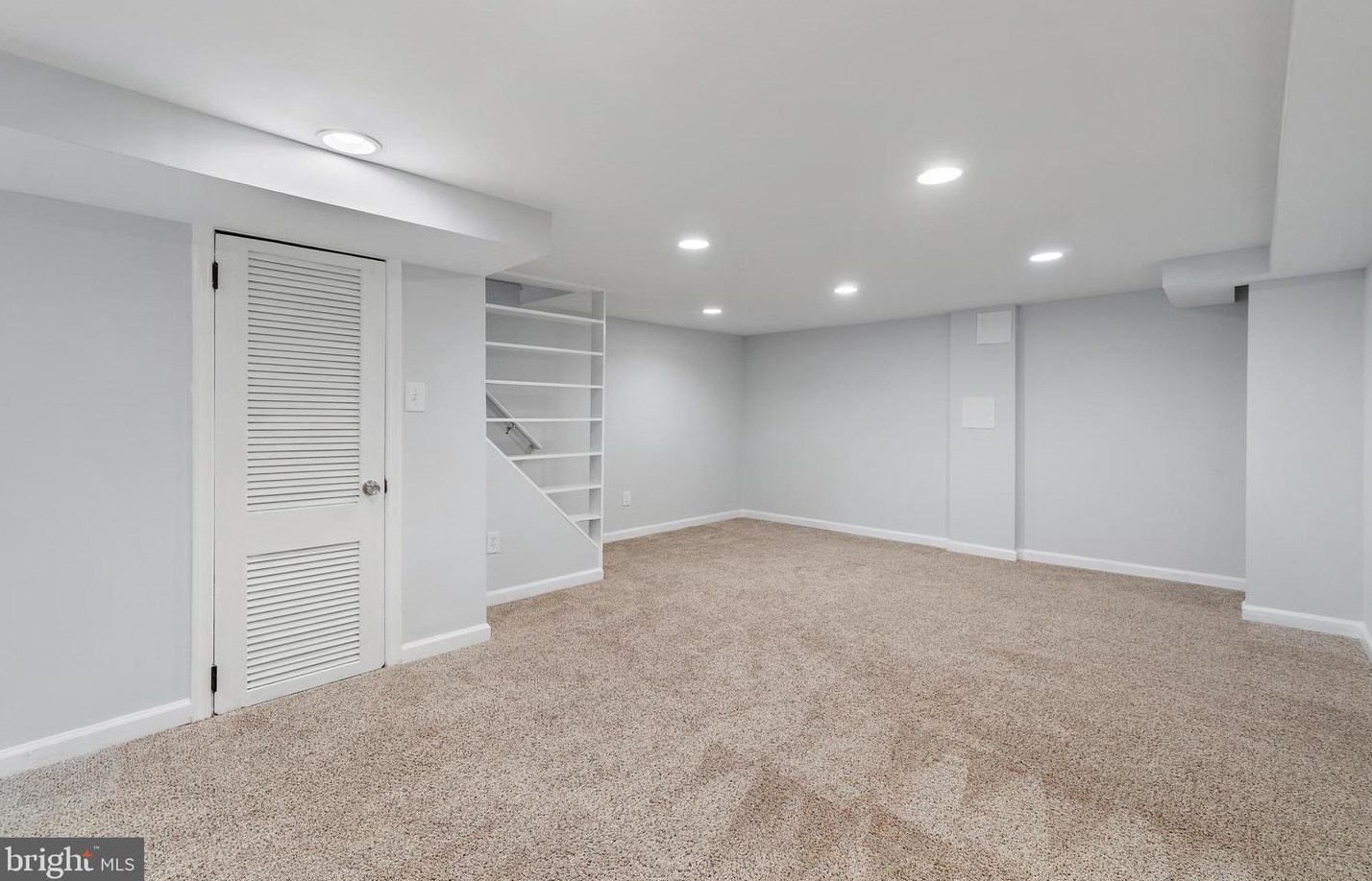 140 Edgevale Rd, Baltimore MD  21210-2215 exterior