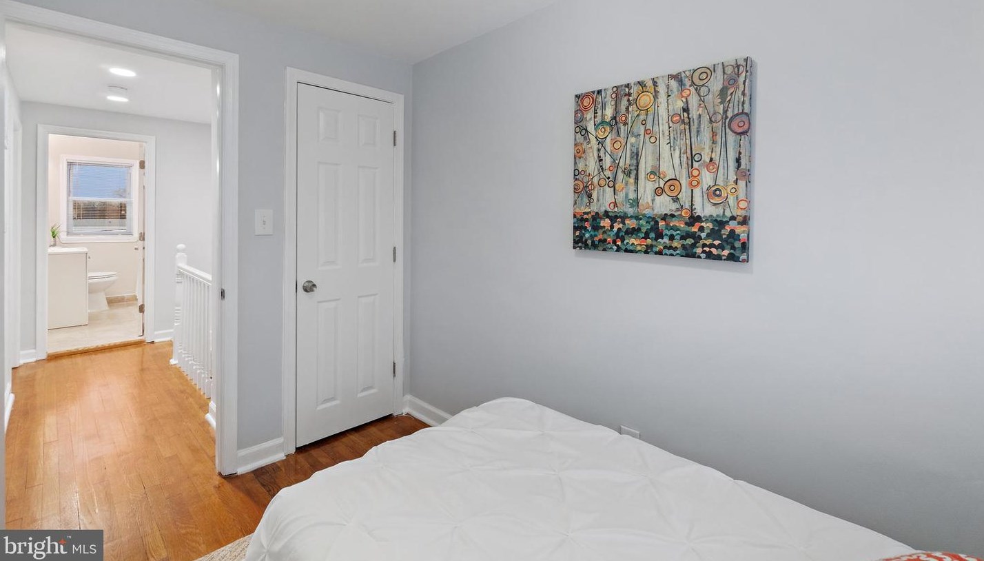 140 Edgevale Rd, Baltimore MD  21210-2215 exterior