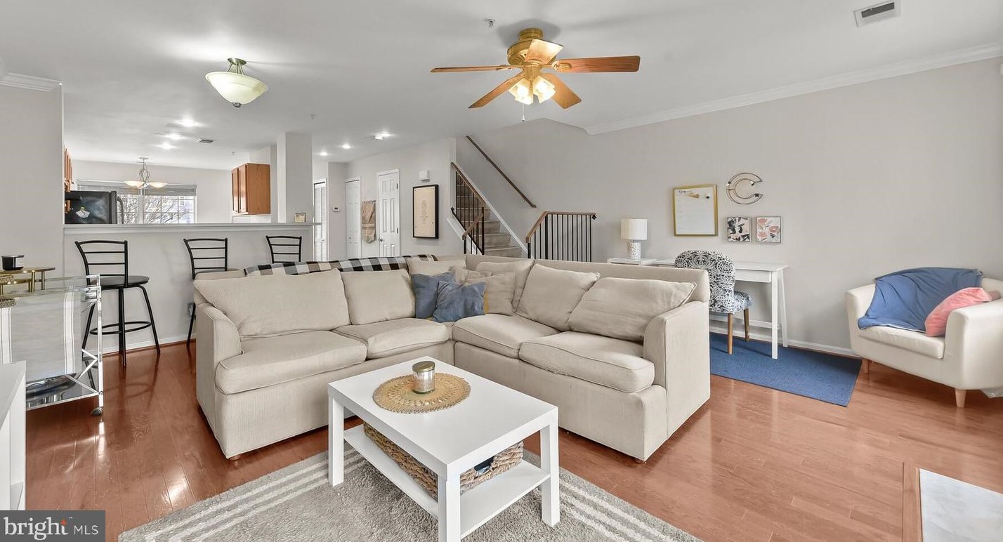 1434 Flatwood Ct, Crofton MD  21114-1441 exterior