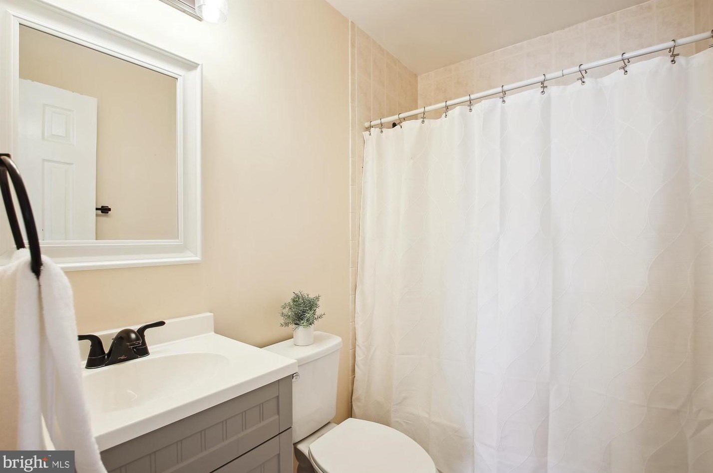 2303 Dartmouth Ln, Crofton MD  21114-1208 exterior