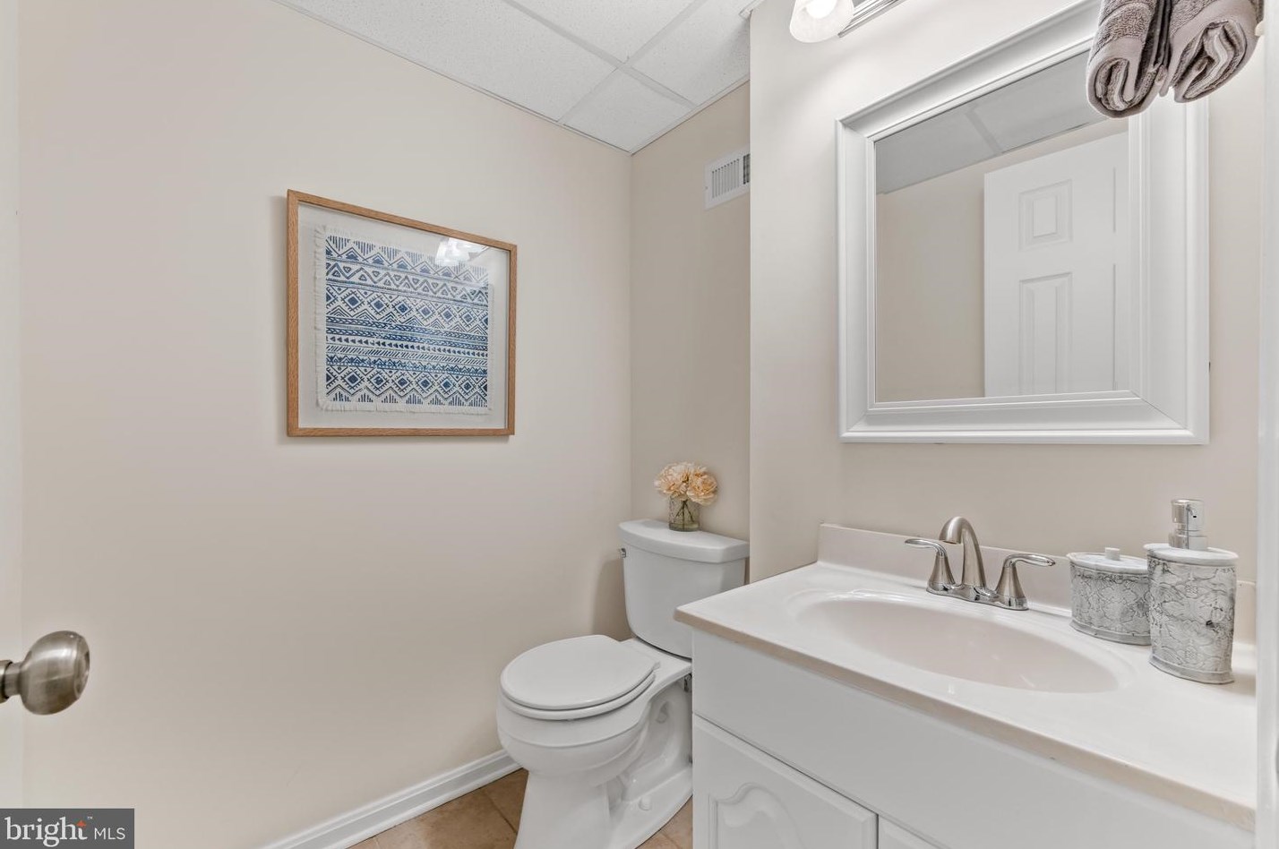 7854 Crossbay Dr, Severn MD  21144-1664 exterior