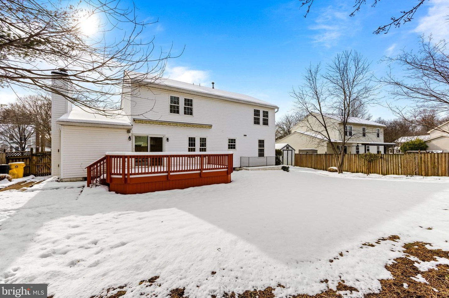 7854 Crossbay Dr, Severn MD  21144-1664 exterior