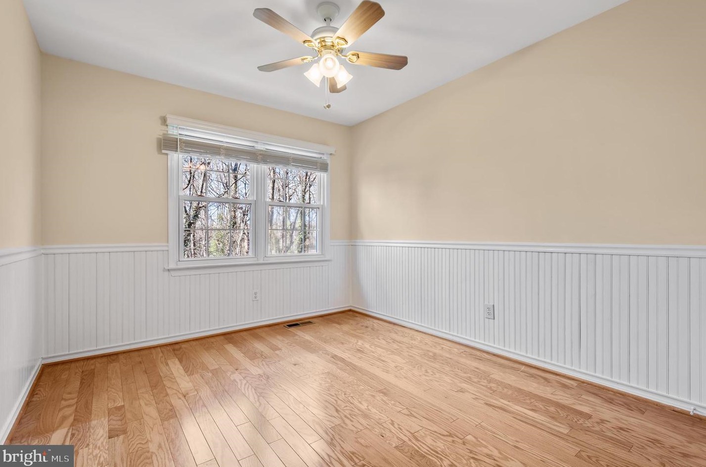 1170 Jeffrey Dr, Crofton MD 21114-1315 exterior