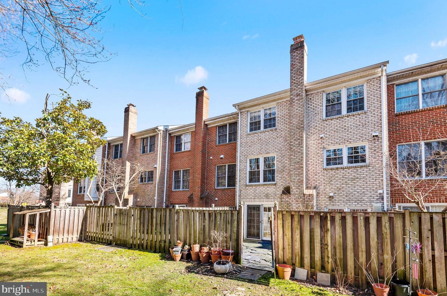 1170 Jeffrey Dr, Crofton MD 21114-1315 exterior