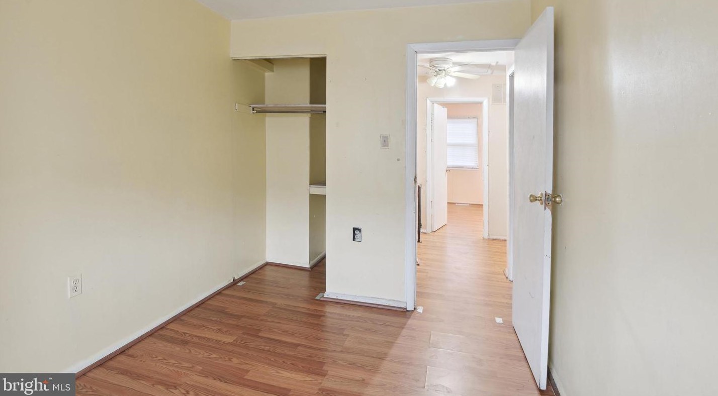 8226 Marlton Ct, Severn MD 21144-2909 exterior