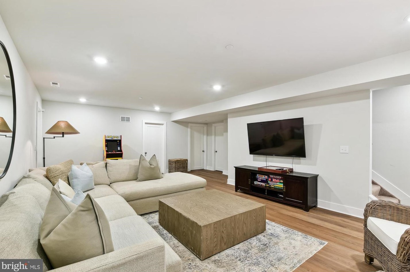 774 Stinchcomb Rd, Severna Park MD  21146-4242 exterior