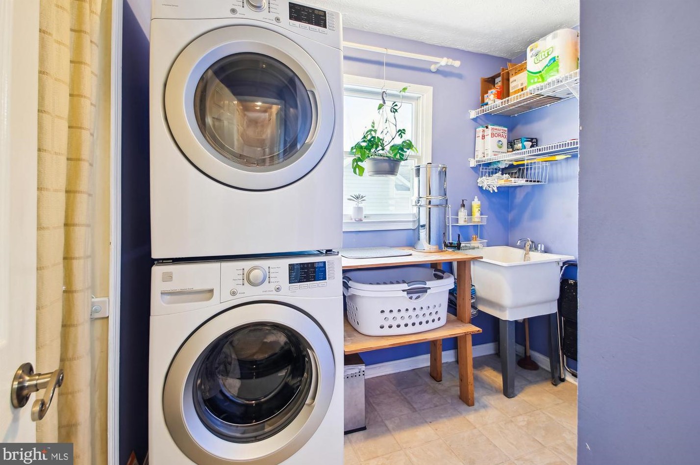 3670 7th Ave, Edgewater MD  21037-3516 exterior