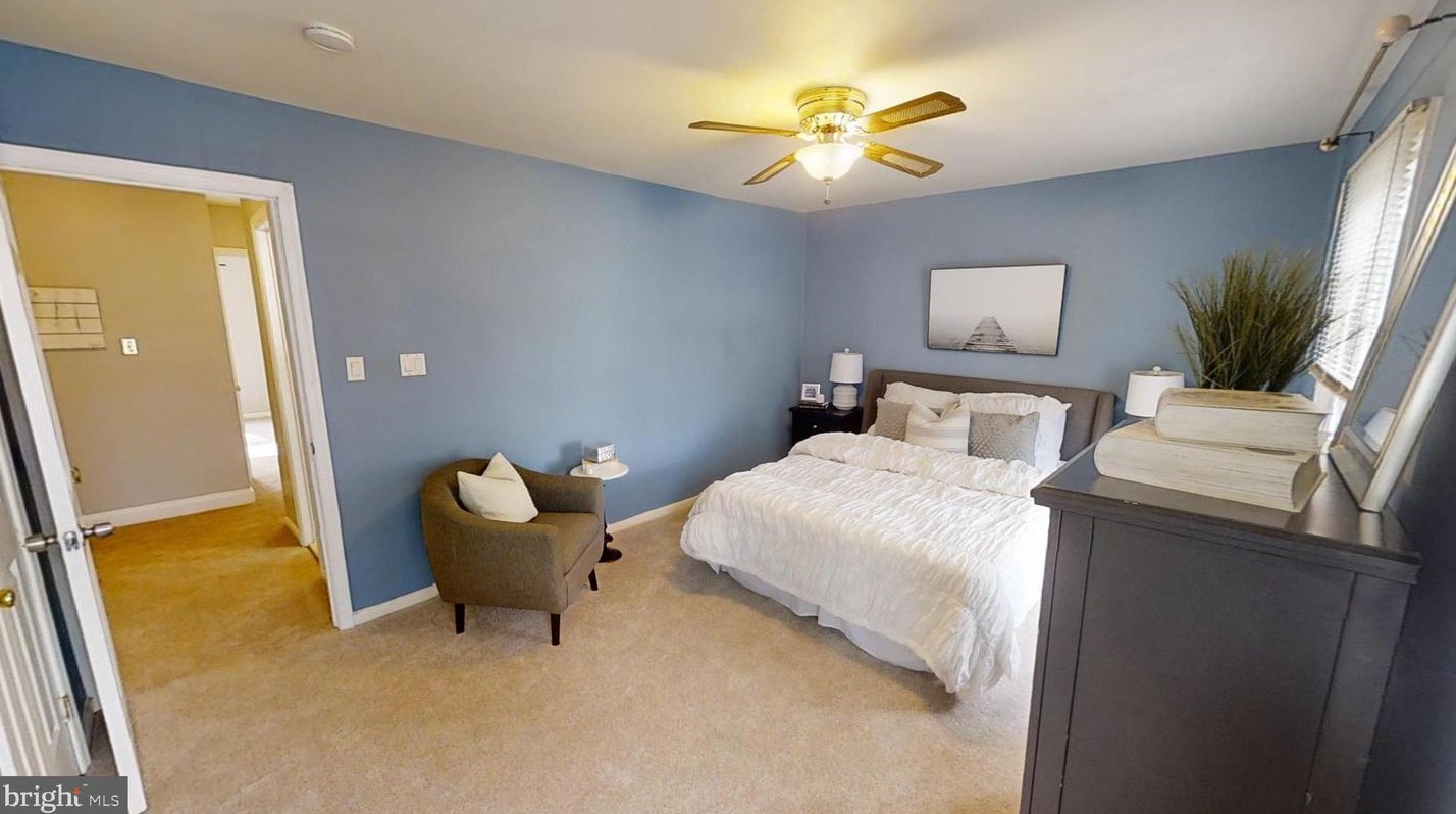 1686 Albermarle Dr, Crofton MD 21114-2015 exterior