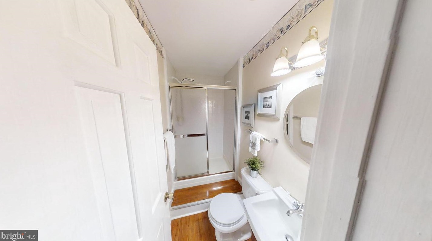 1686 Albermarle Dr, Crofton MD 21114-2015 exterior