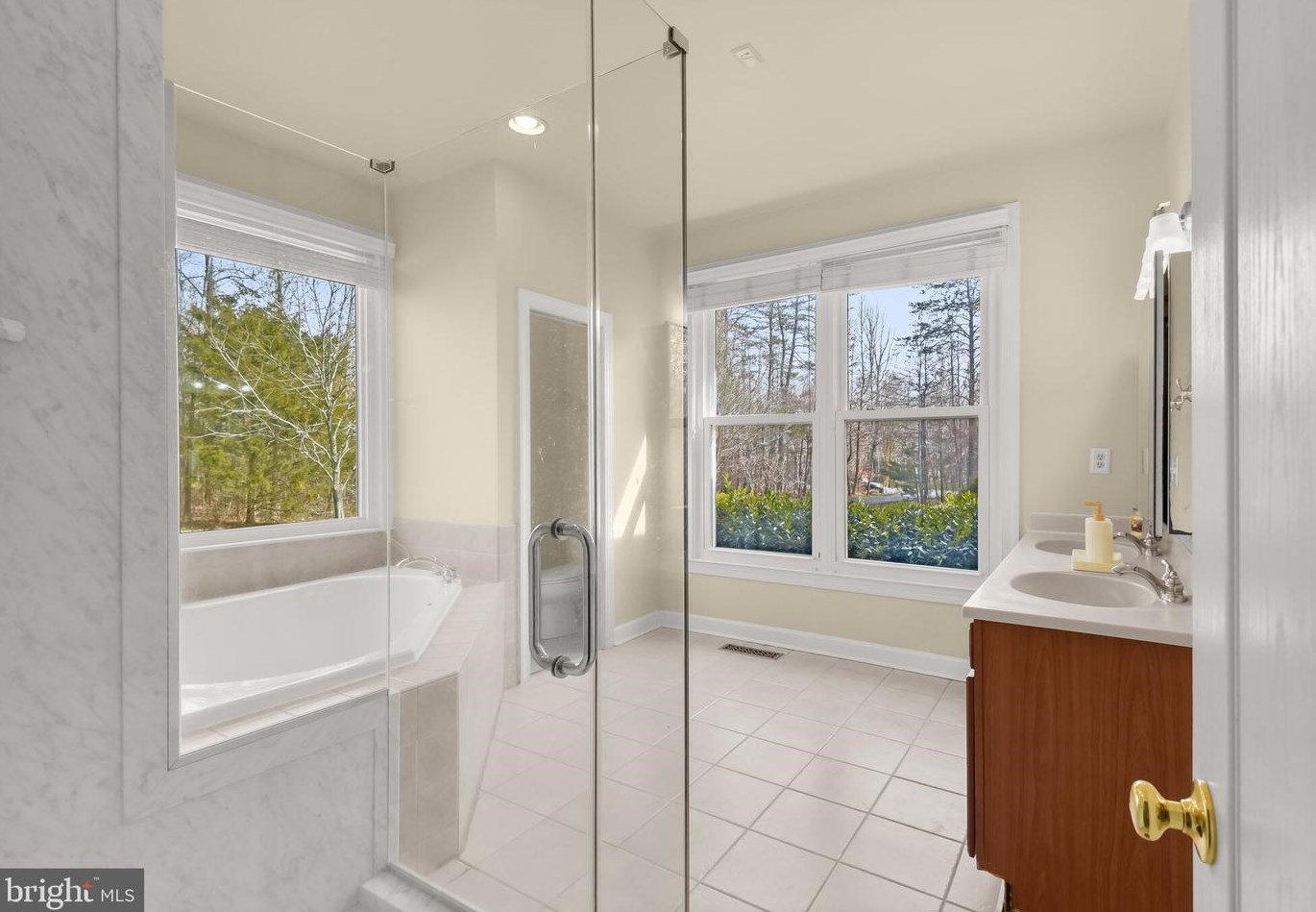 590 Stocketts Run Rd, Davidsonville MD  21035-2608 exterior