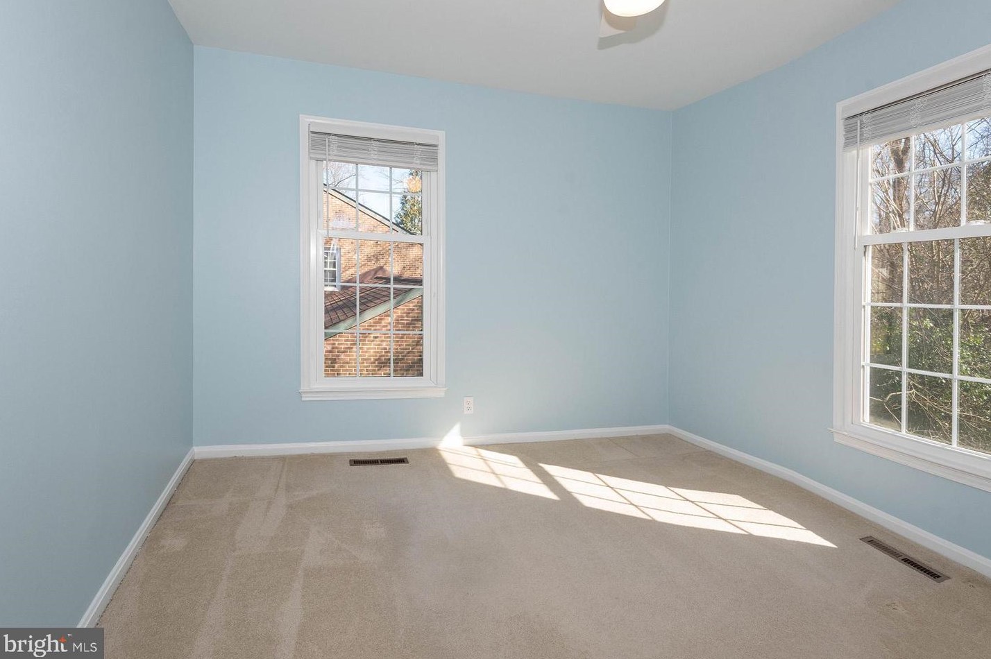 1608 Farnborn St, Crofton MD  21114-1518 exterior