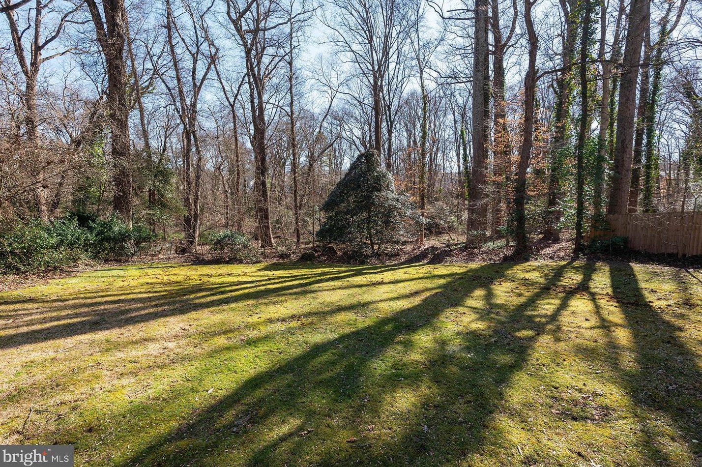 1608 Farnborn St, Crofton MD  21114-1518 exterior