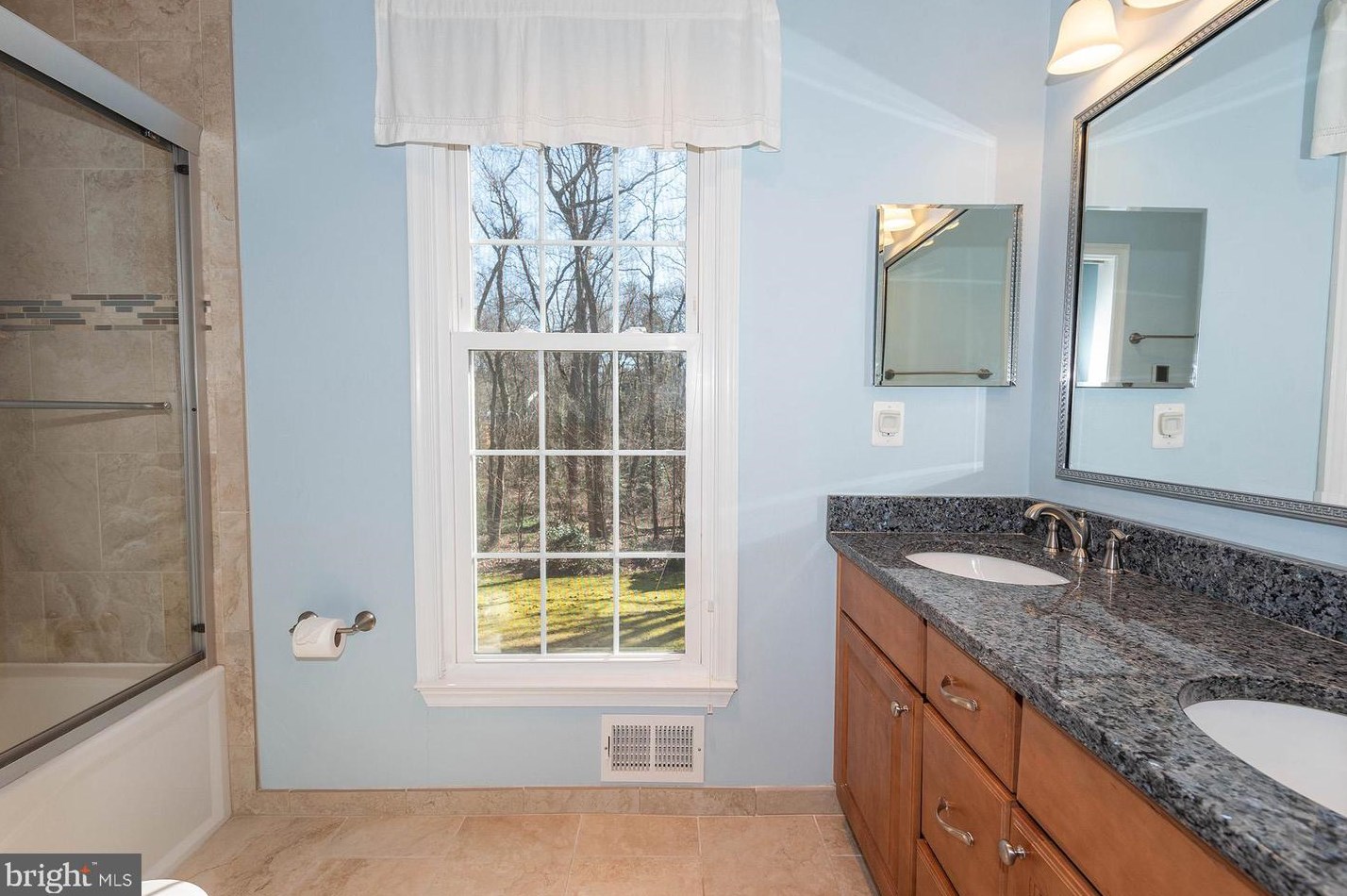 1608 Farnborn St, Crofton MD  21114-1518 exterior