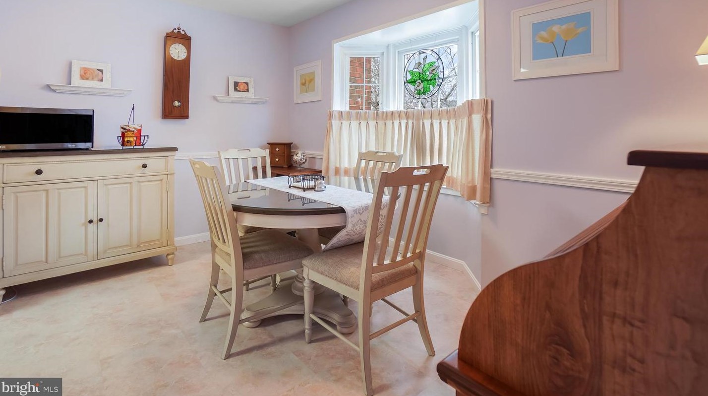 1864 Sharwood Pl, Crofton MD  21114-1950 exterior