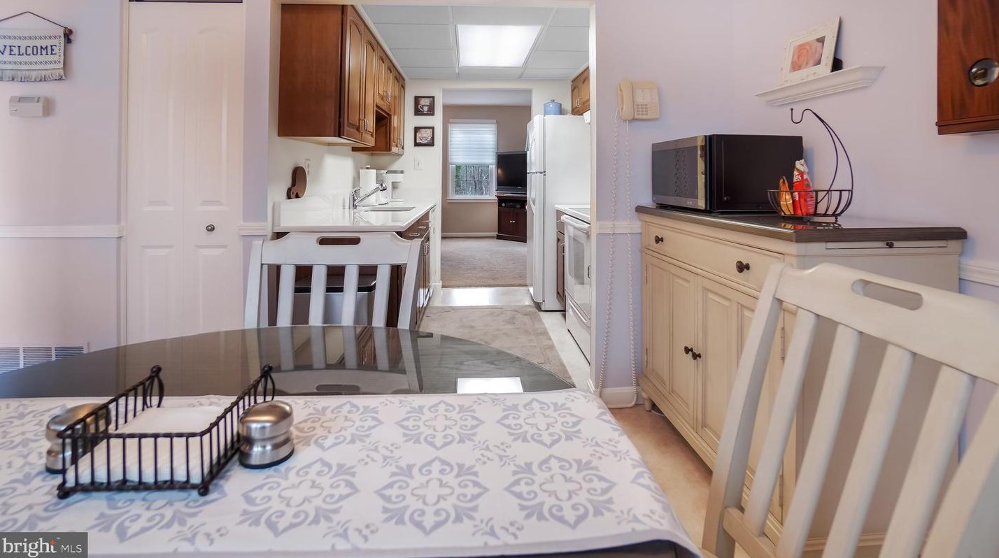 1864 Sharwood Pl, Crofton MD 21114-1950 exterior