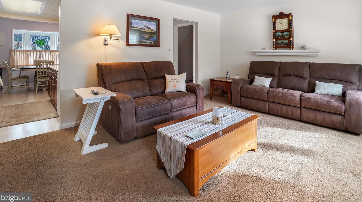 1864 Sharwood Pl, Crofton MD 21114-1950 exterior