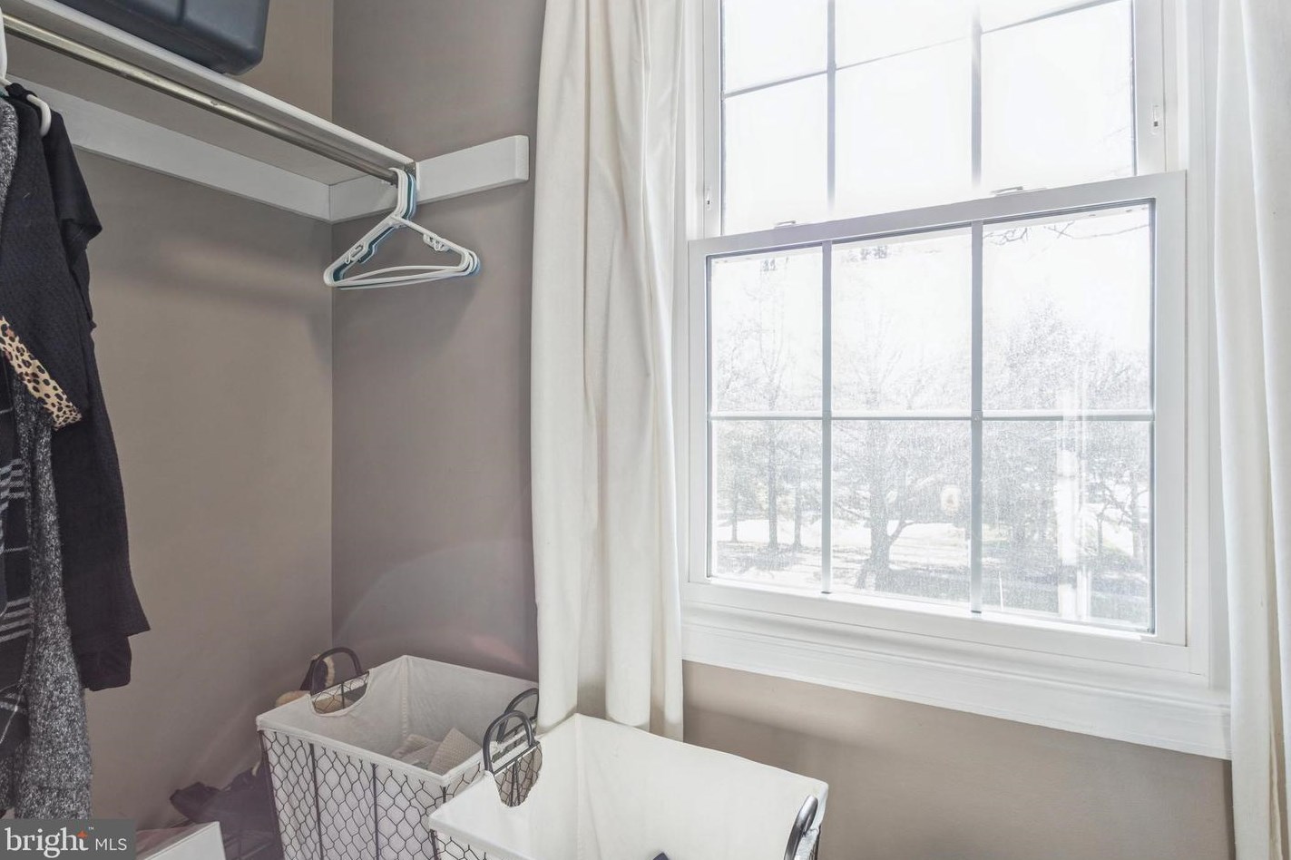 1551 Lowell Ct, Crofton MD exterior