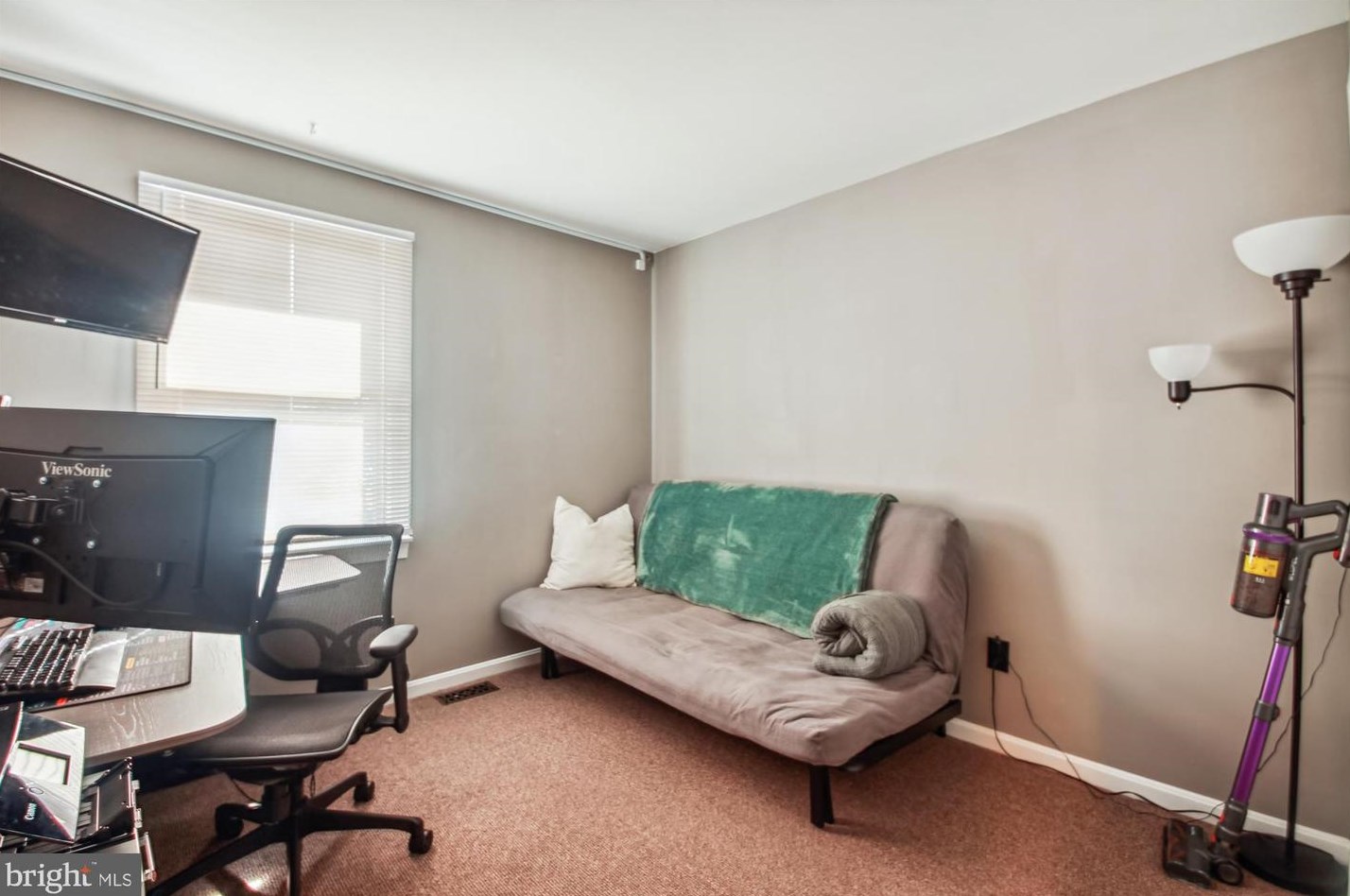 713 Kraft Ct, Glen Burnie MD  21061-4889 exterior