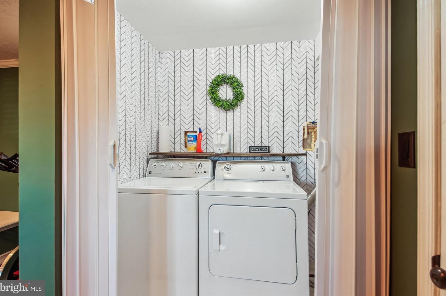 713 Kraft Ct, Glen Burnie MD  21061-4889 exterior