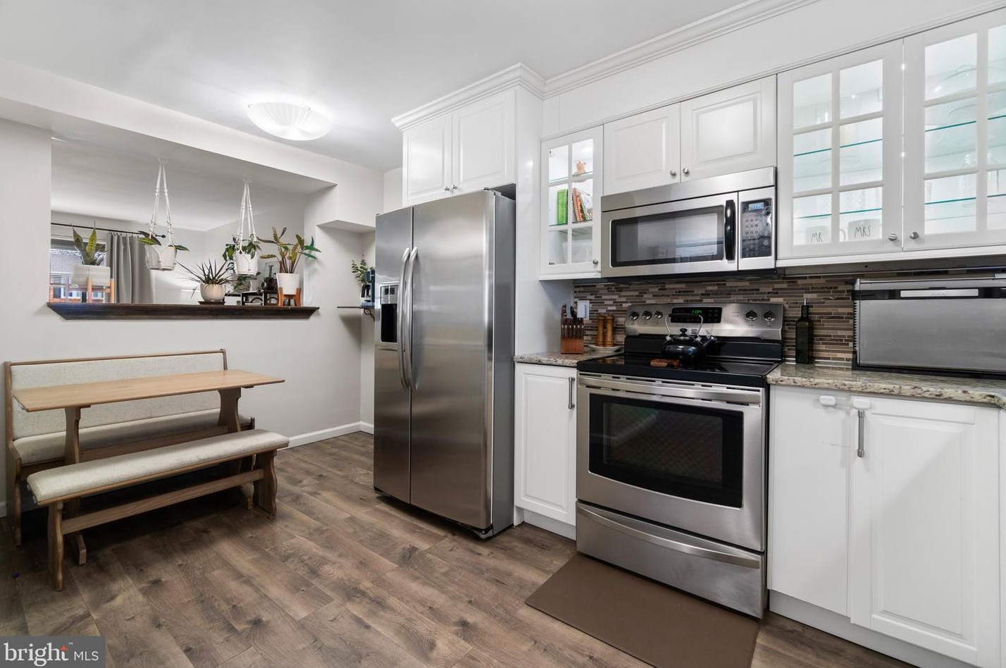 413 Fairmount Dr, Edgewater MD  21037-2922 exterior