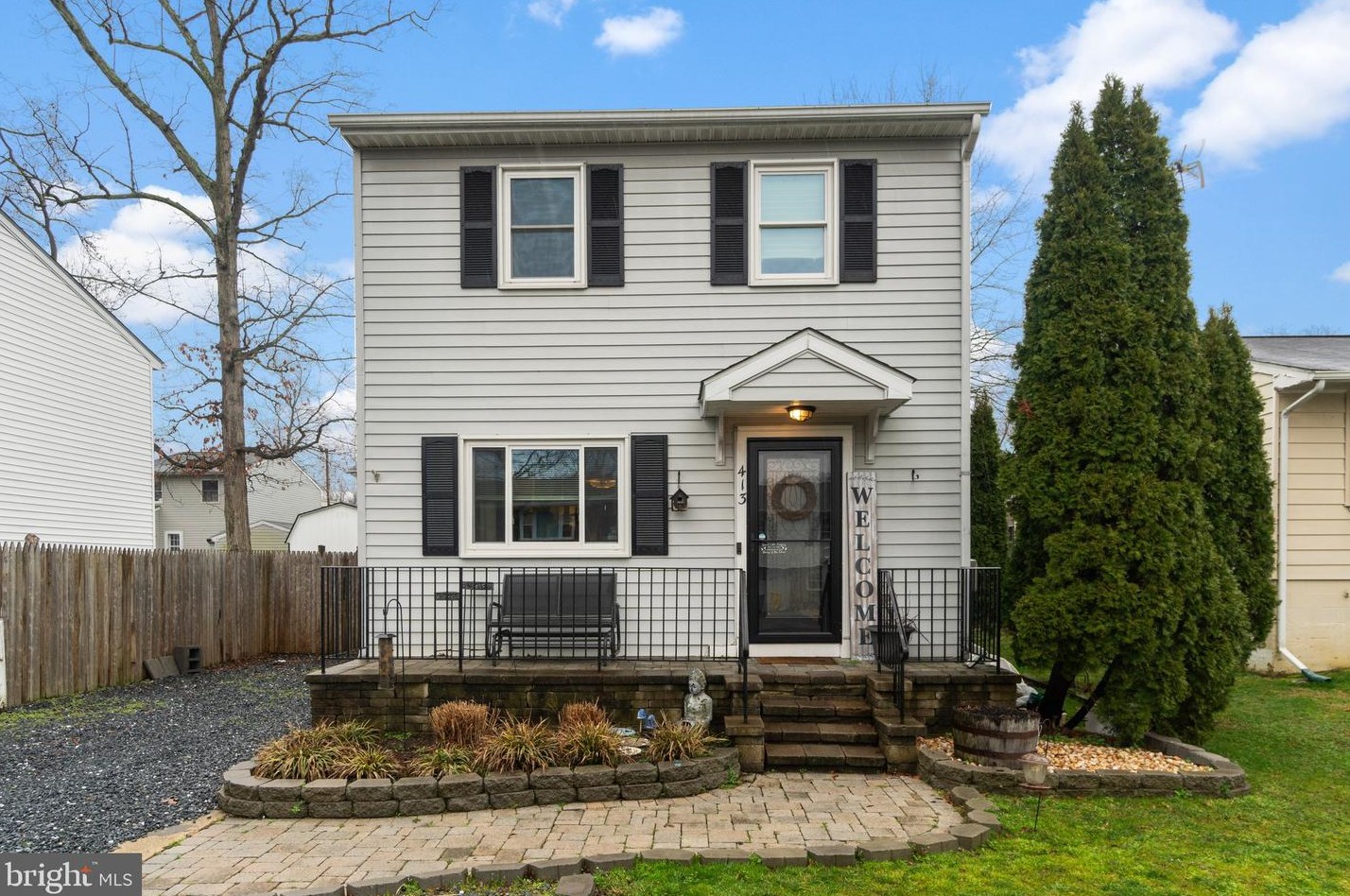 413 Fairmount Dr, Edgewater MD  21037-2922 exterior
