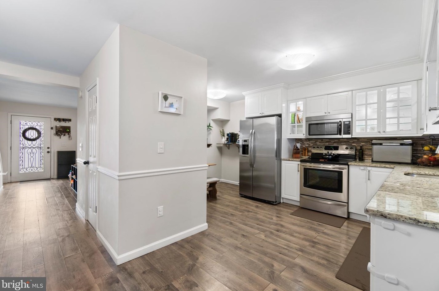 413 Fairmount Dr, Edgewater MD  21037-2922 exterior