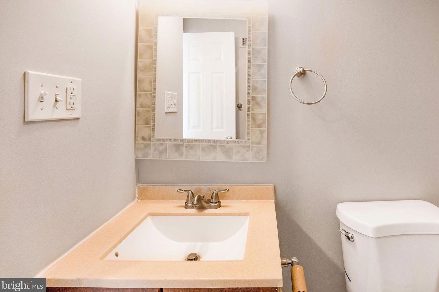 1892 Eagle Ct, Severn MD 21144-3113 exterior