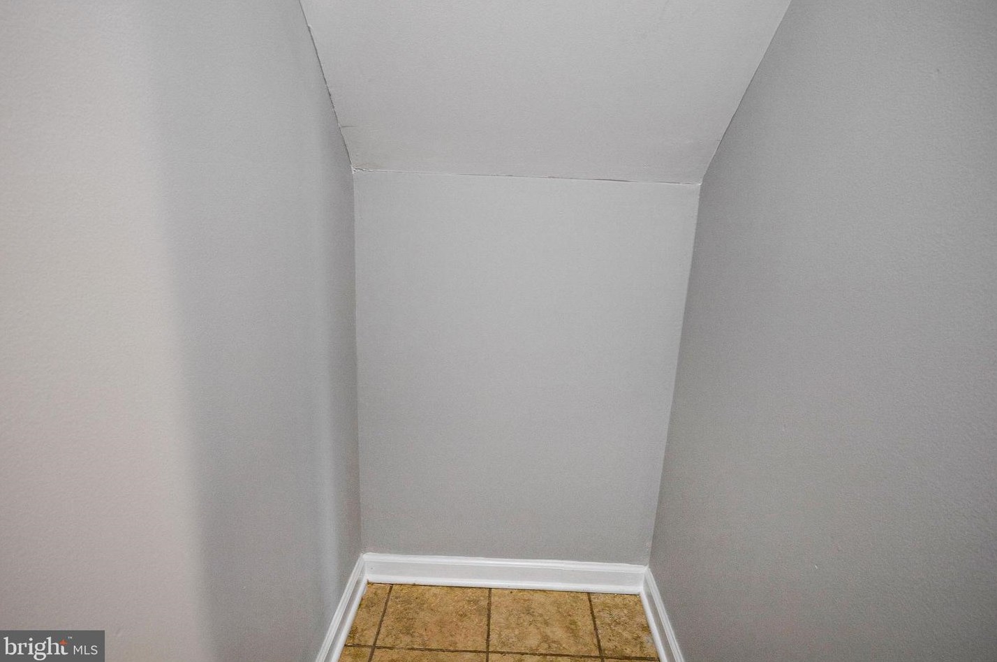 1892 Eagle Ct, Severn MD 21144-3113 exterior