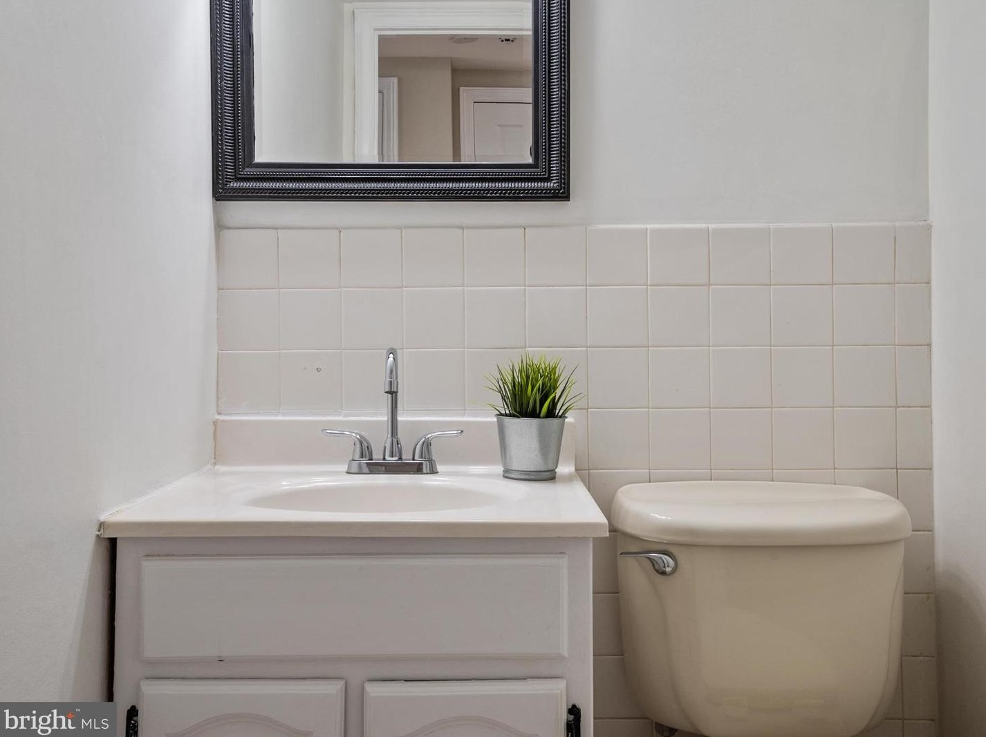 1636 Dryden Way, Crofton MD 21114-1411 exterior