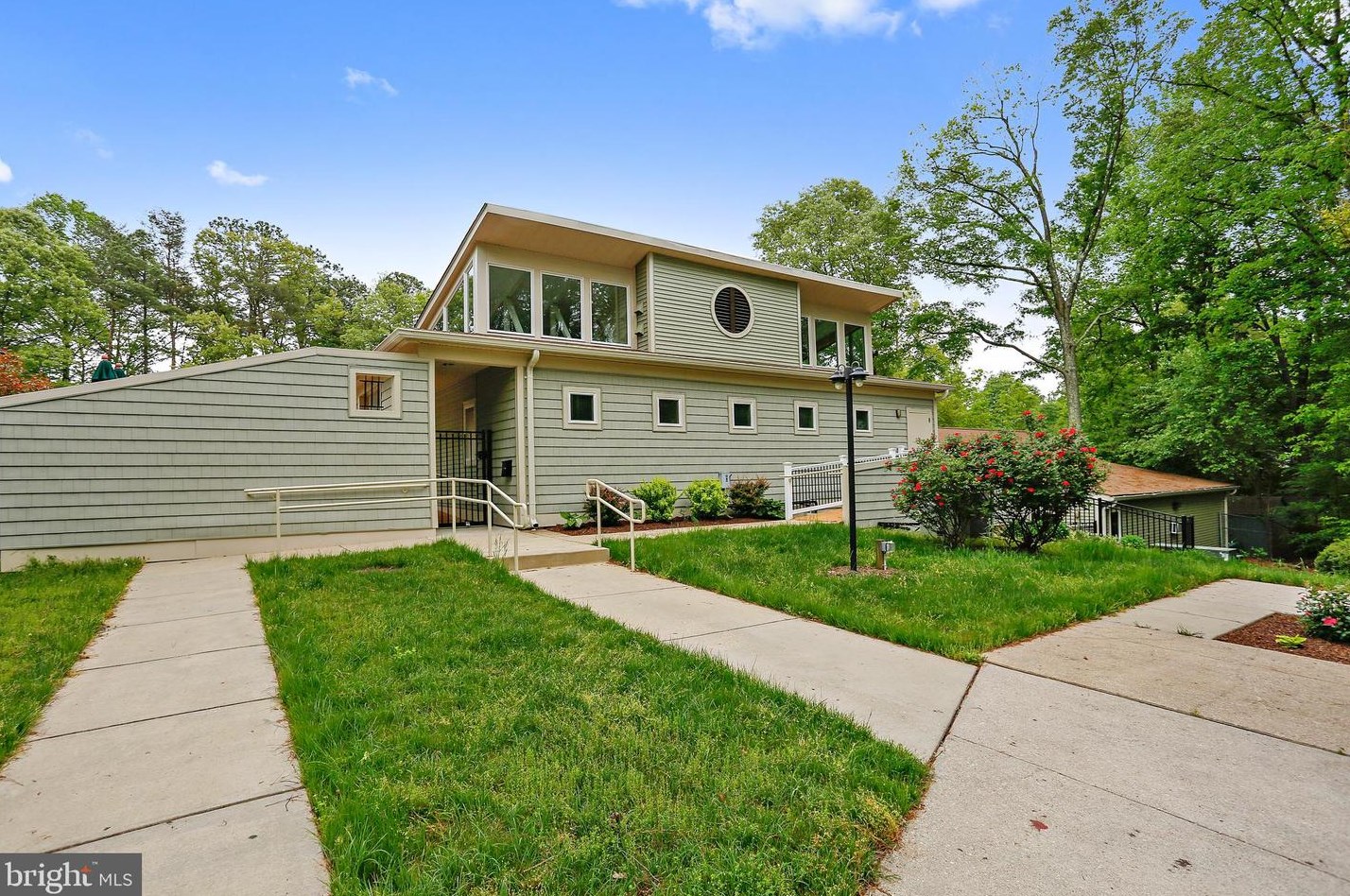 1636 Dryden Way, Crofton MD 21114-1411 exterior